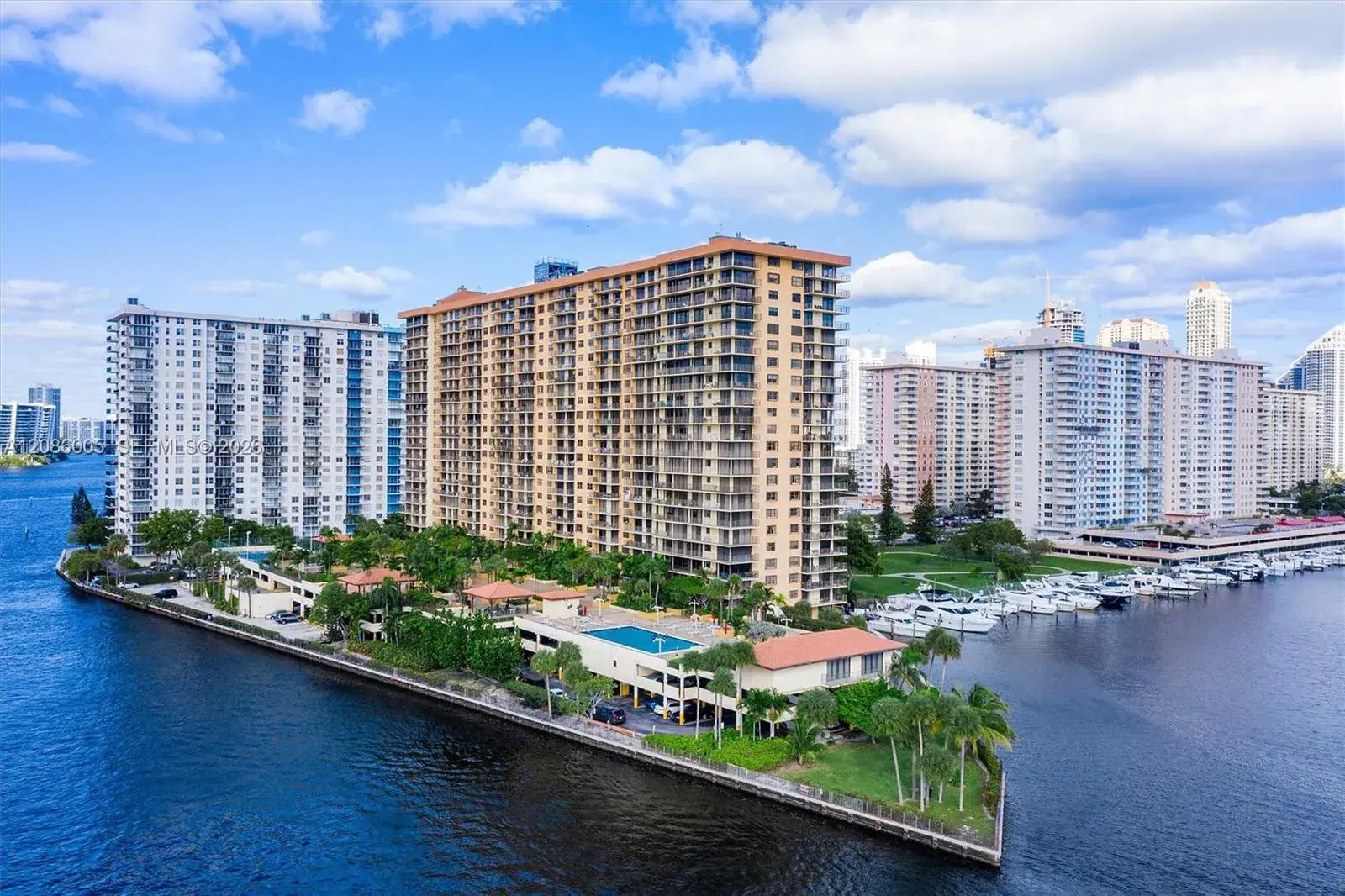 2 bedroom 2 bath Residential Lease for rent at 290 174th St # 2104, Sunny Isles Beach FL 33160