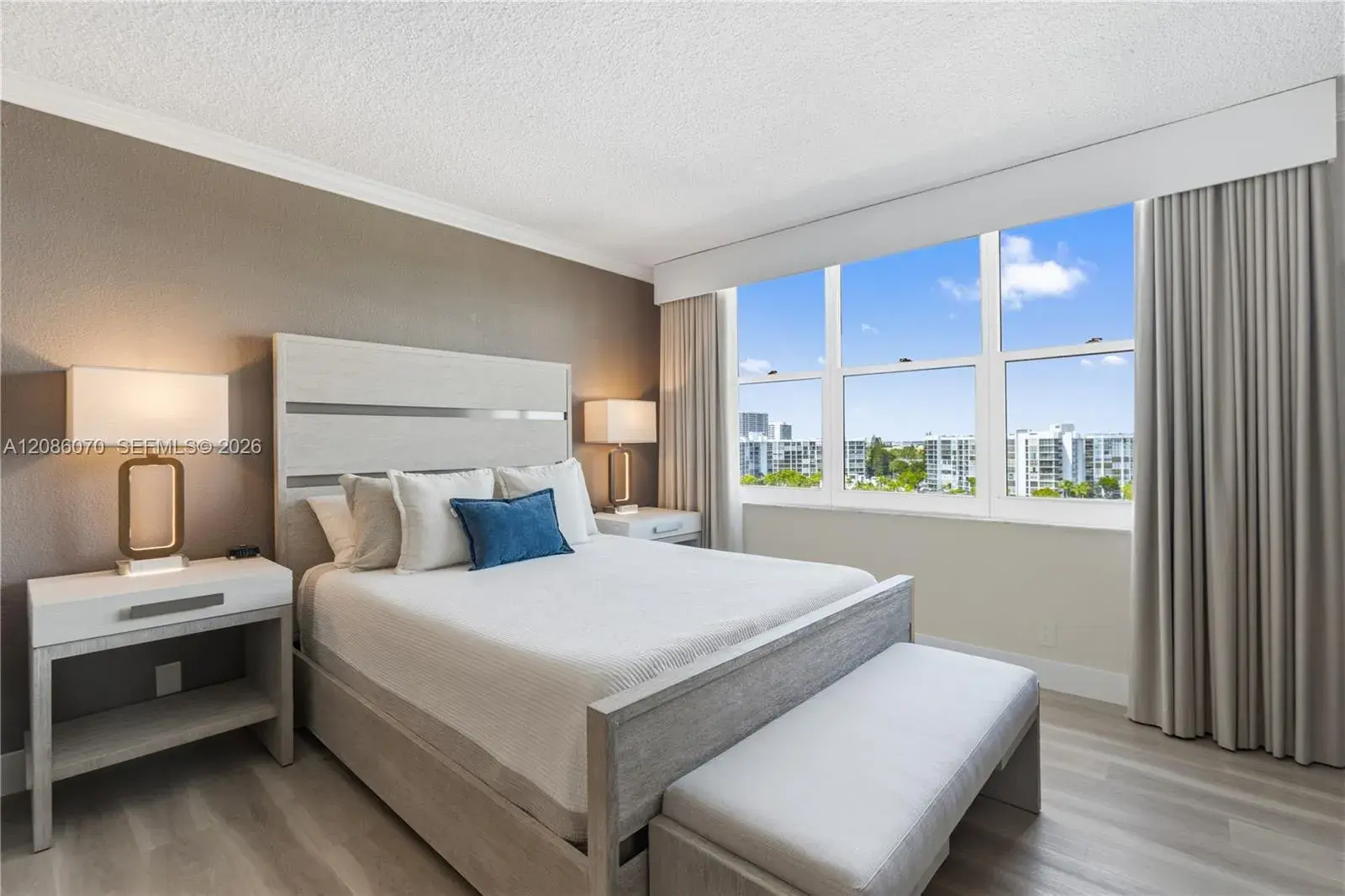 1 bath Residential Lease for rent at 2501 S Ocean Dr, Hollywood FL 33019