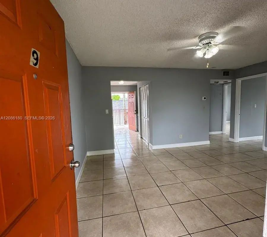2920 Pierce St # 9, Hollywood FL 33020