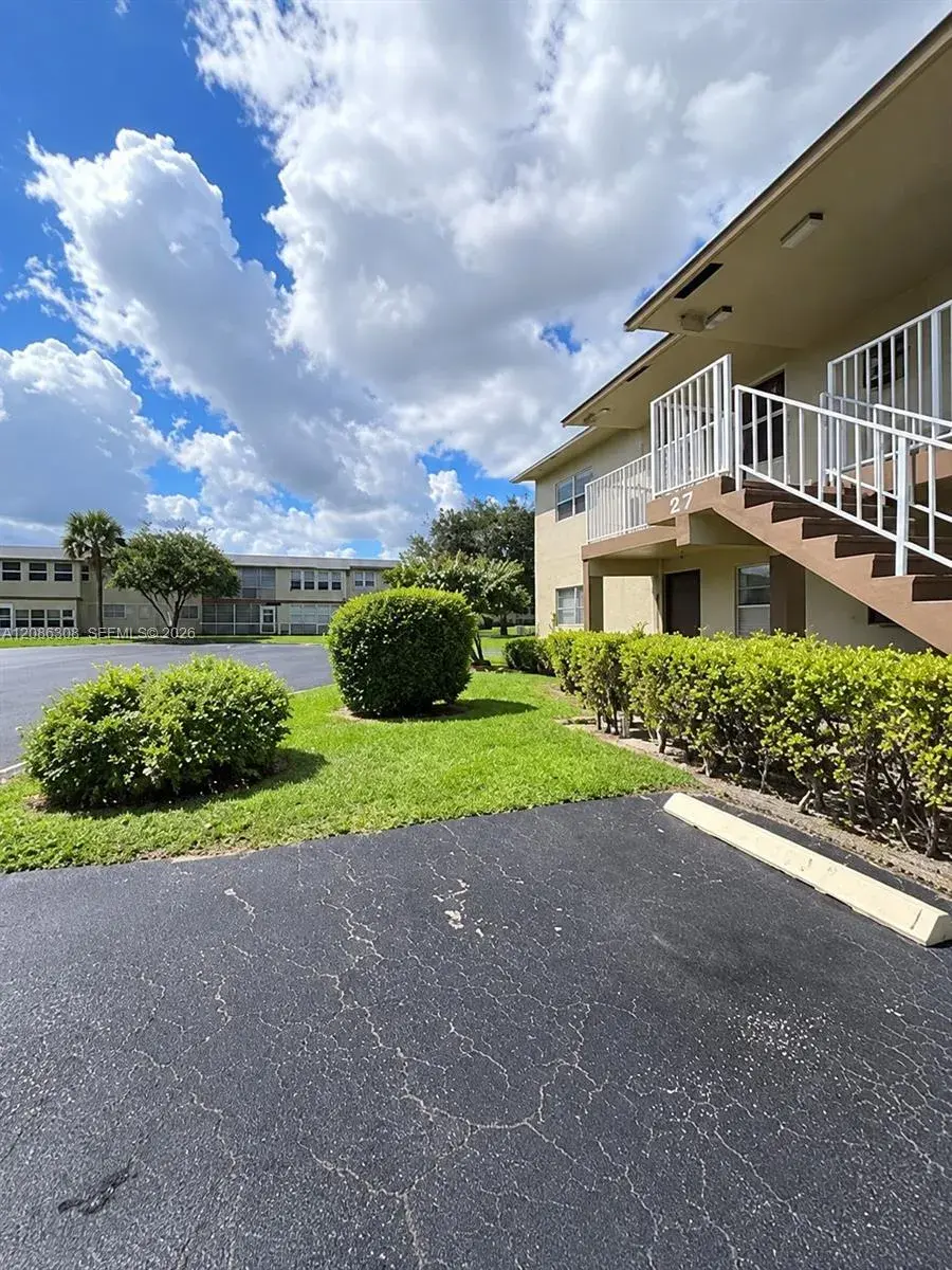 601 NW 79th Ave # 101, Margate FL 33063