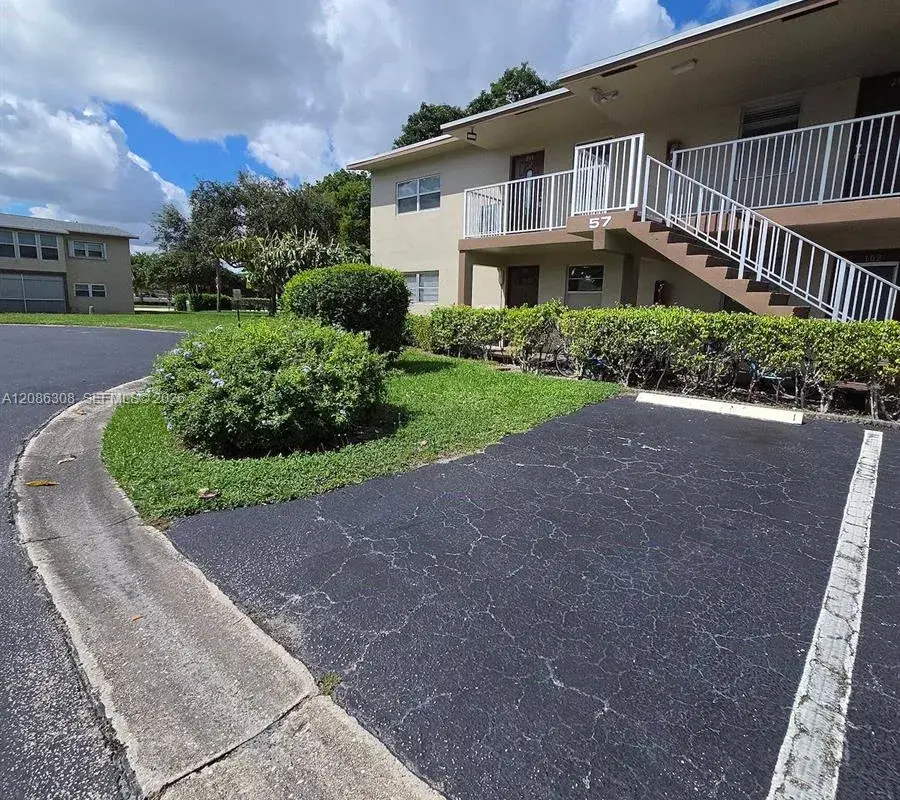 601 NW 79th Ave # 101, Margate FL 33063