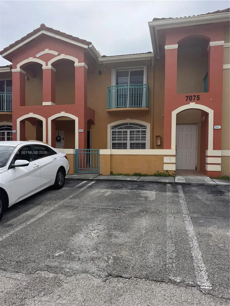 2 bedroom 2 bath Residential for sale at 7075 NW 173rd Dr # 1406, Hialeah FL 33015