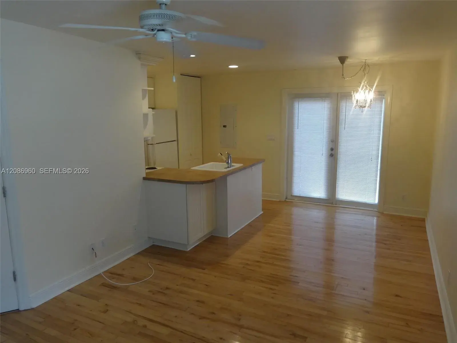 1212 SE 6th St # 4, Fort Lauderdale FL 33301