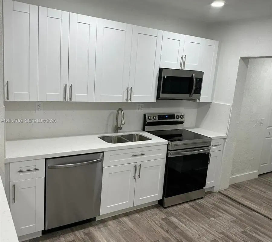 3045 SW 21st St # 3047, Miami FL 33145