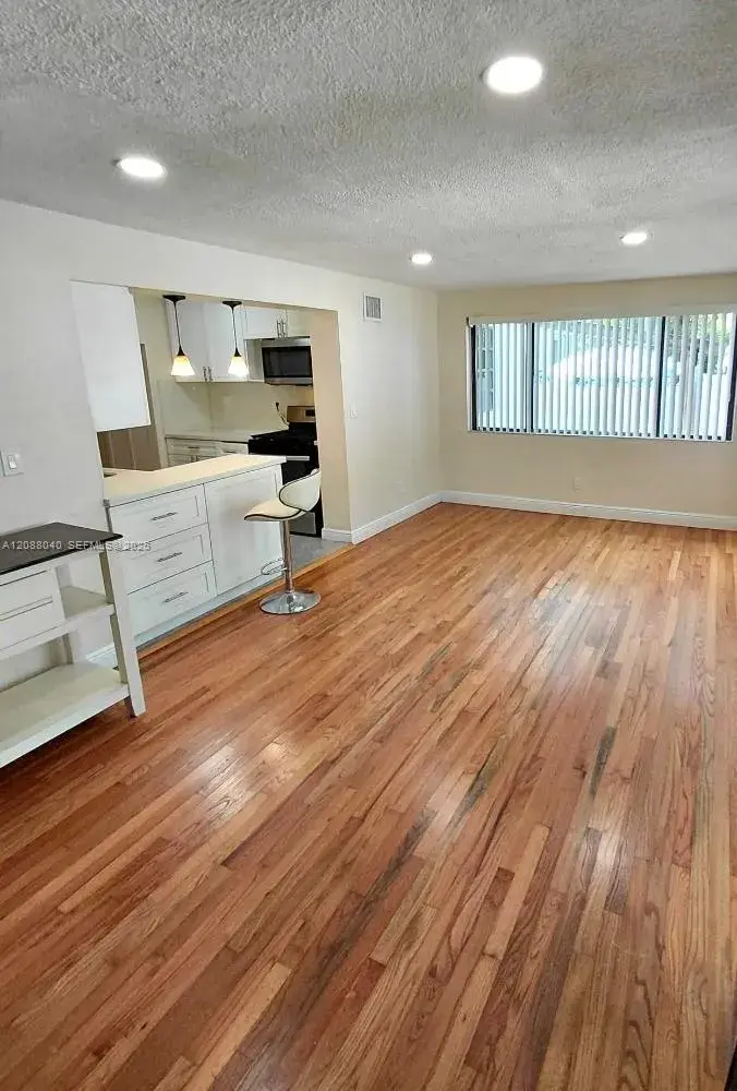 1623 Plunkett St, Hollywood FL 33020