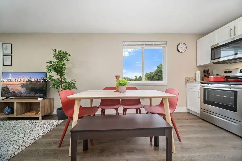 2324 Garfield St # 4, Hollywood FL 33020