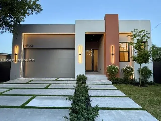 4 bedroom 3 bath Residential for sale at 1724 NE 16th Ave, Fort Lauderdale FL 33305