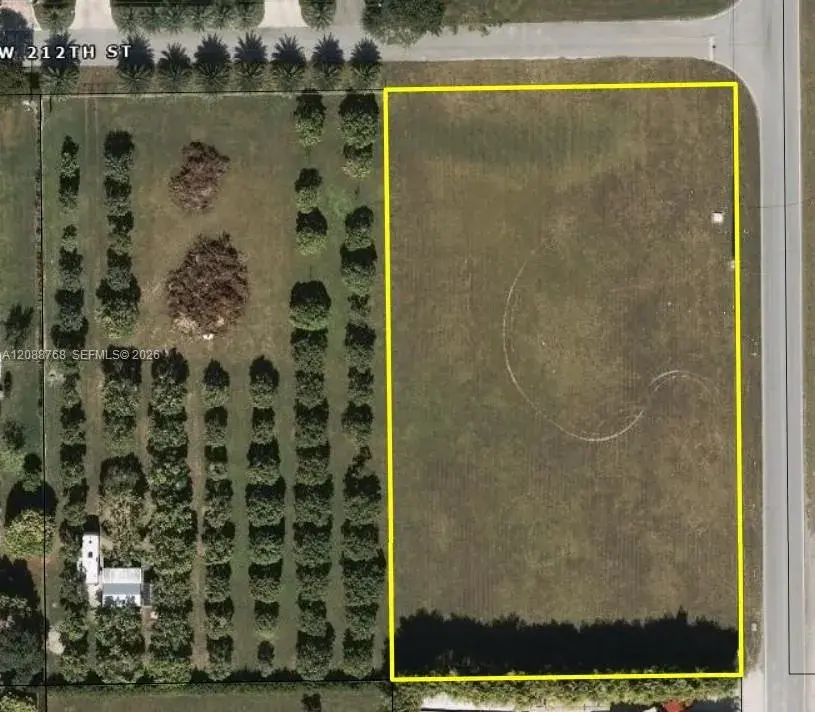 Land/Boat Docks for sale at 21220 SW 194, Miami FL 33187
