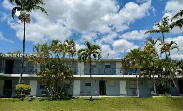1 bedroom 1 bath Residential Lease for rent at 519 SW 27th Ave # 206, Fort Lauderdale FL 33312