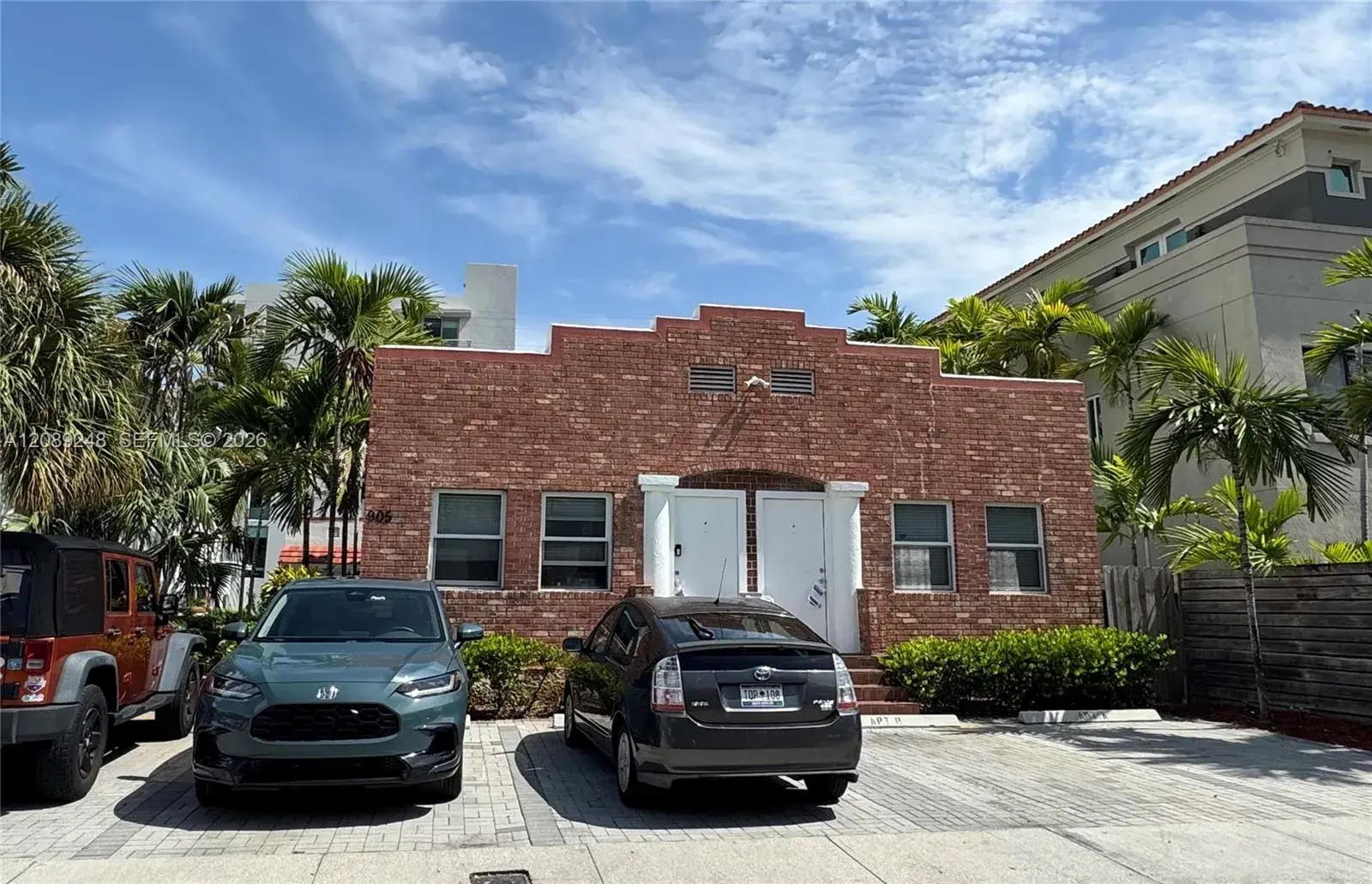 2 bedroom 1 bath Residential Lease for rent at 905 SE 2nd Ct # B, Fort Lauderdale FL 33301