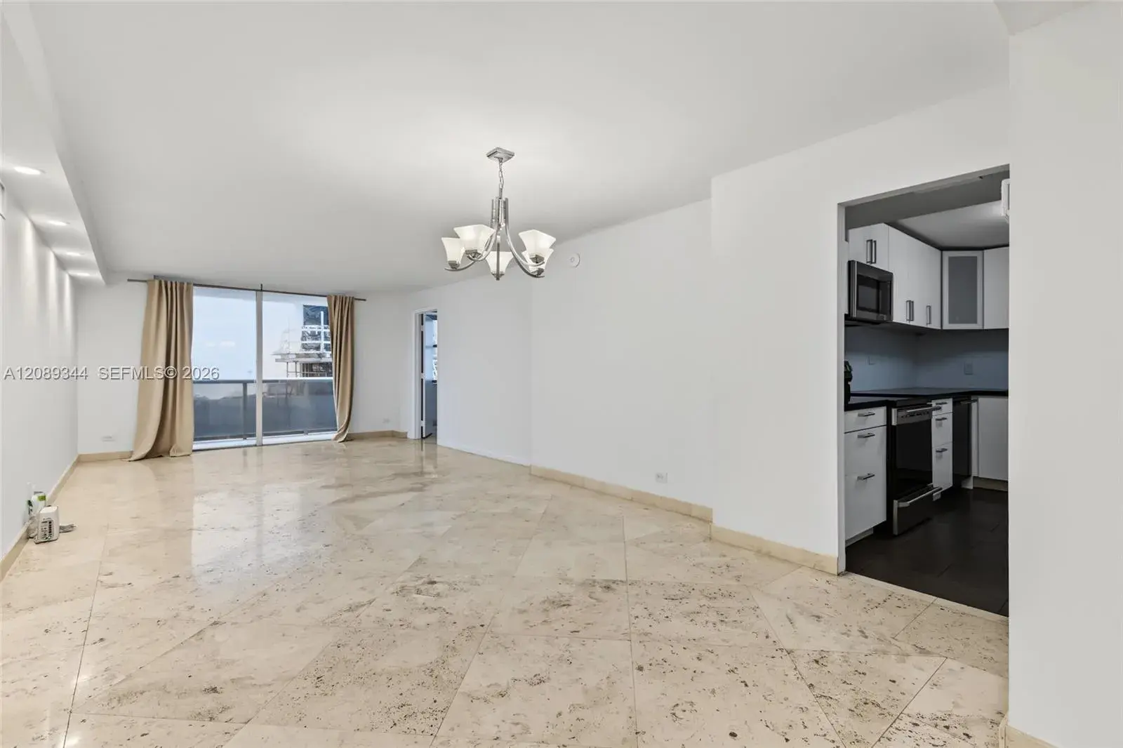 6039 Collins Ave # 407, Miami Beach FL 33140