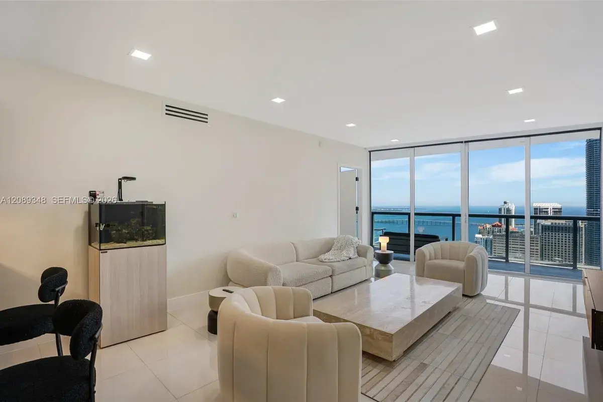 495 Brickell Ave # 5005, Miami FL 33131