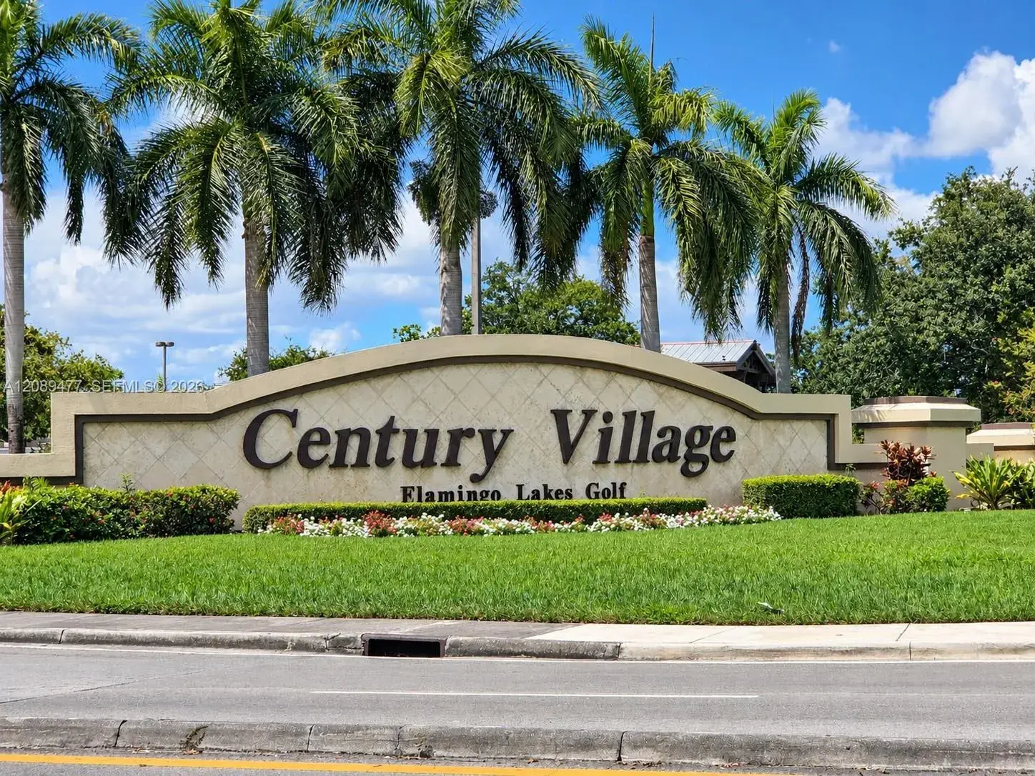 2 bedroom 1 bath Residential for sale at 300 SW 134th Way # 105E, Pembroke Pines FL 33027
