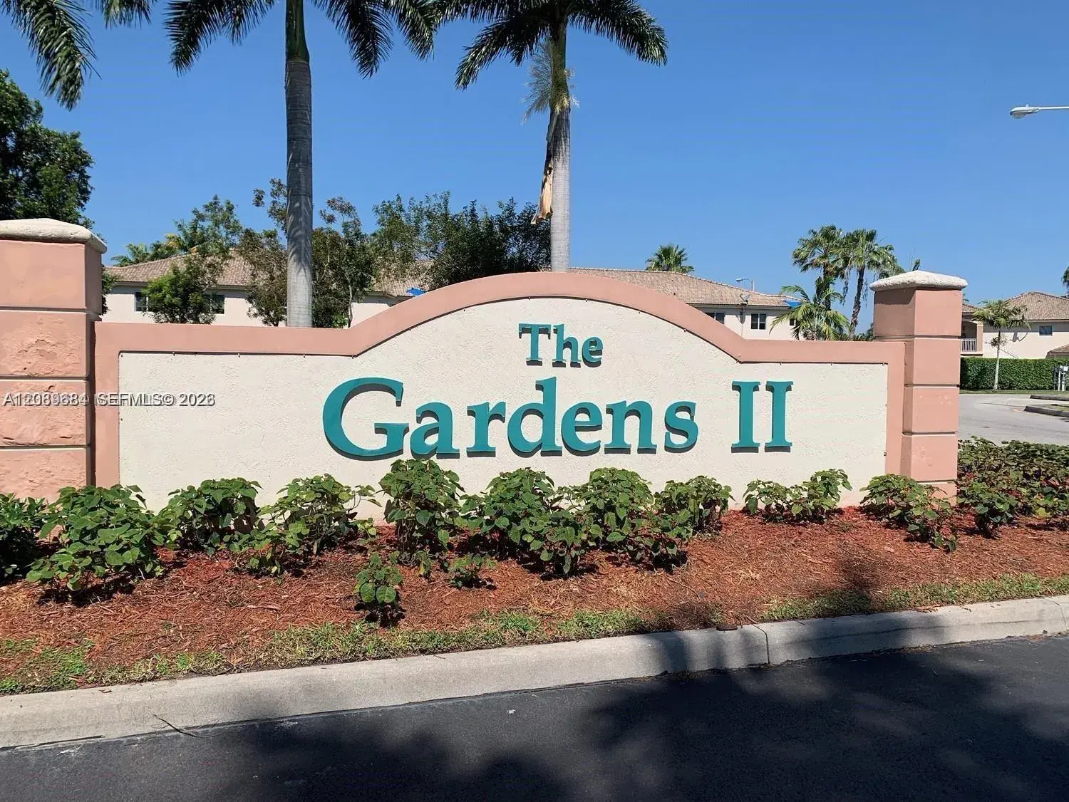 3 bedroom 2 bath Residential for sale at 1260 SE 31st Ct # 34, Homestead FL 33035