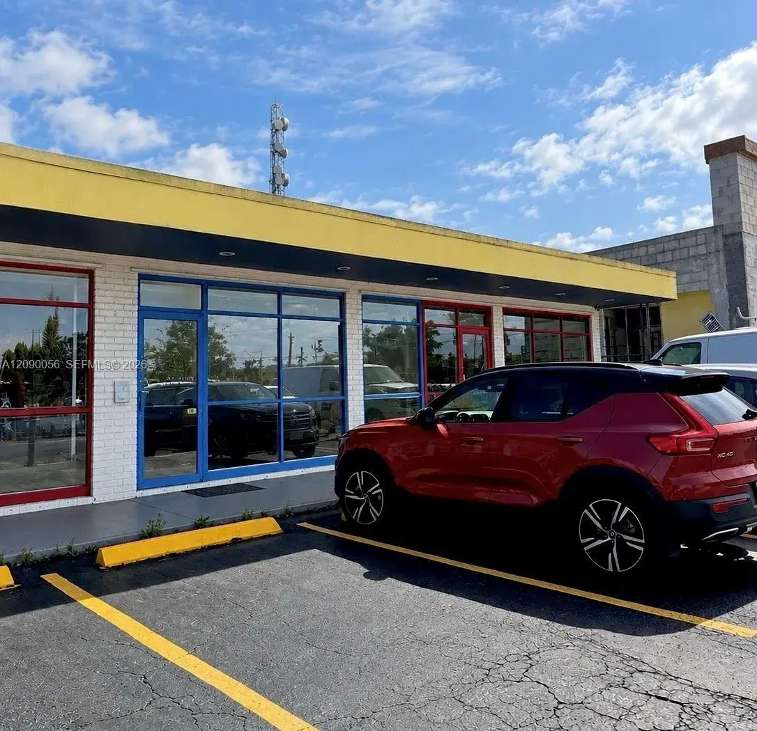 Commercial Sale for sale at 6142 Hollywood Blvd, Hollywood FL 33024