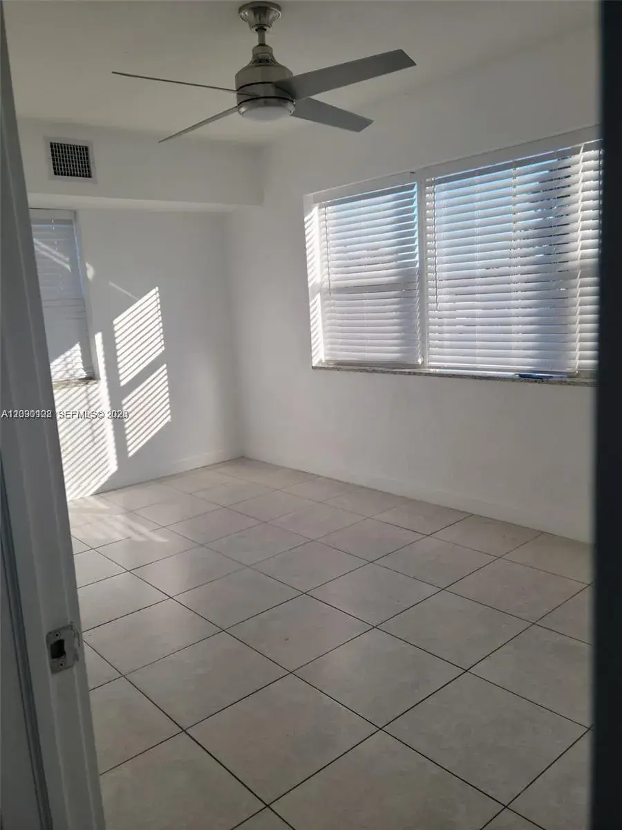 5655 Johnson St # 2, Hollywood FL 33021