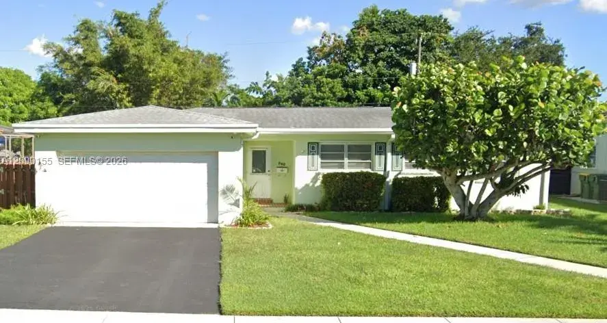 4 bedroom 2 bath Residential for sale at 949 NW 9th St, Homestead FL 33030