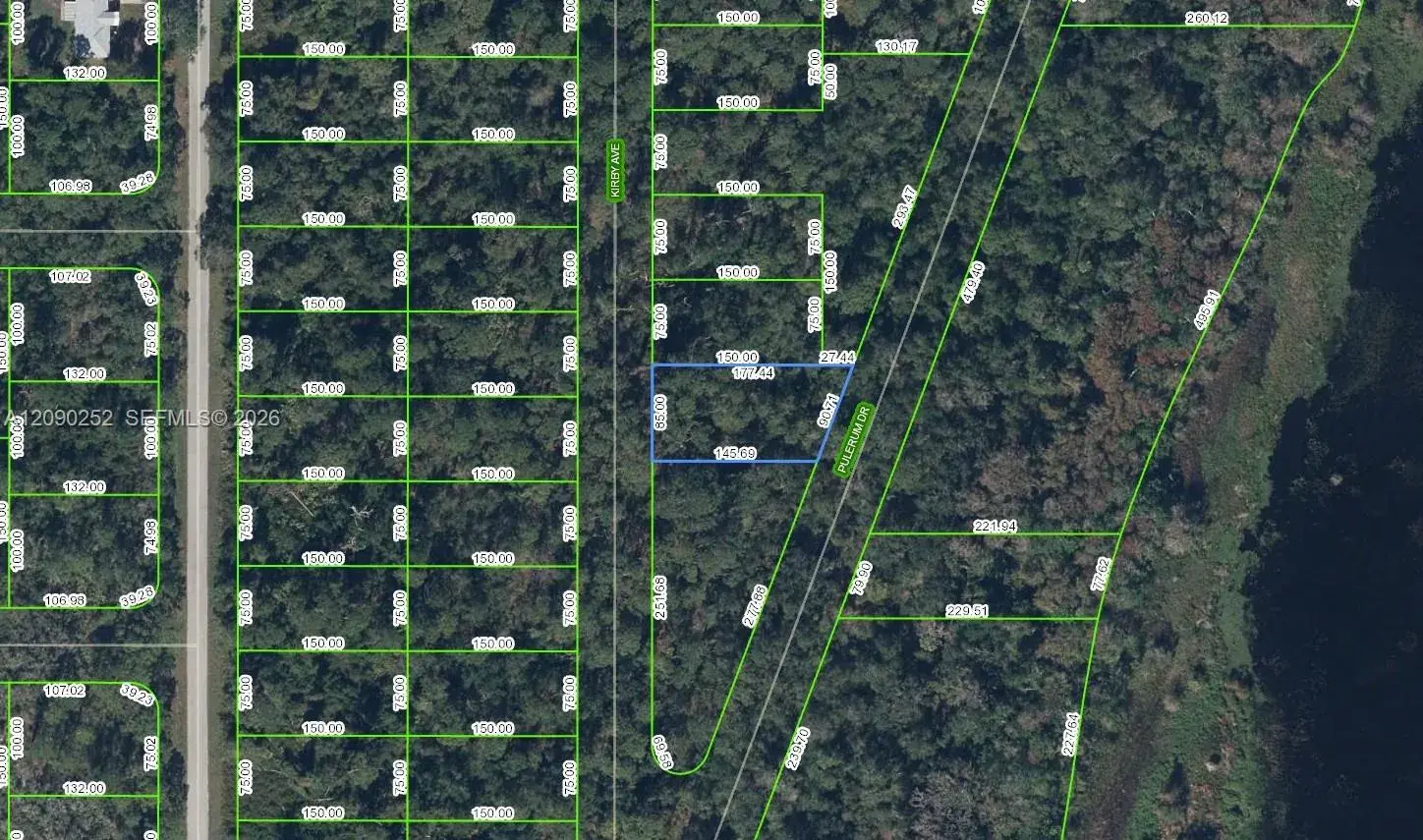Land/Boat Docks for sale at 927 Kirby Avenue, Lake Placid FL 33852