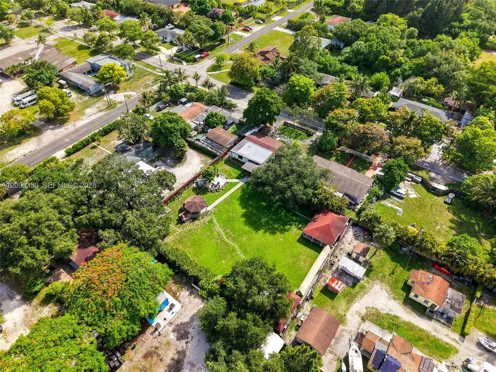5 bedroom 5 bath Residential for sale at 15425 N Miami Ave, Miami FL 33169