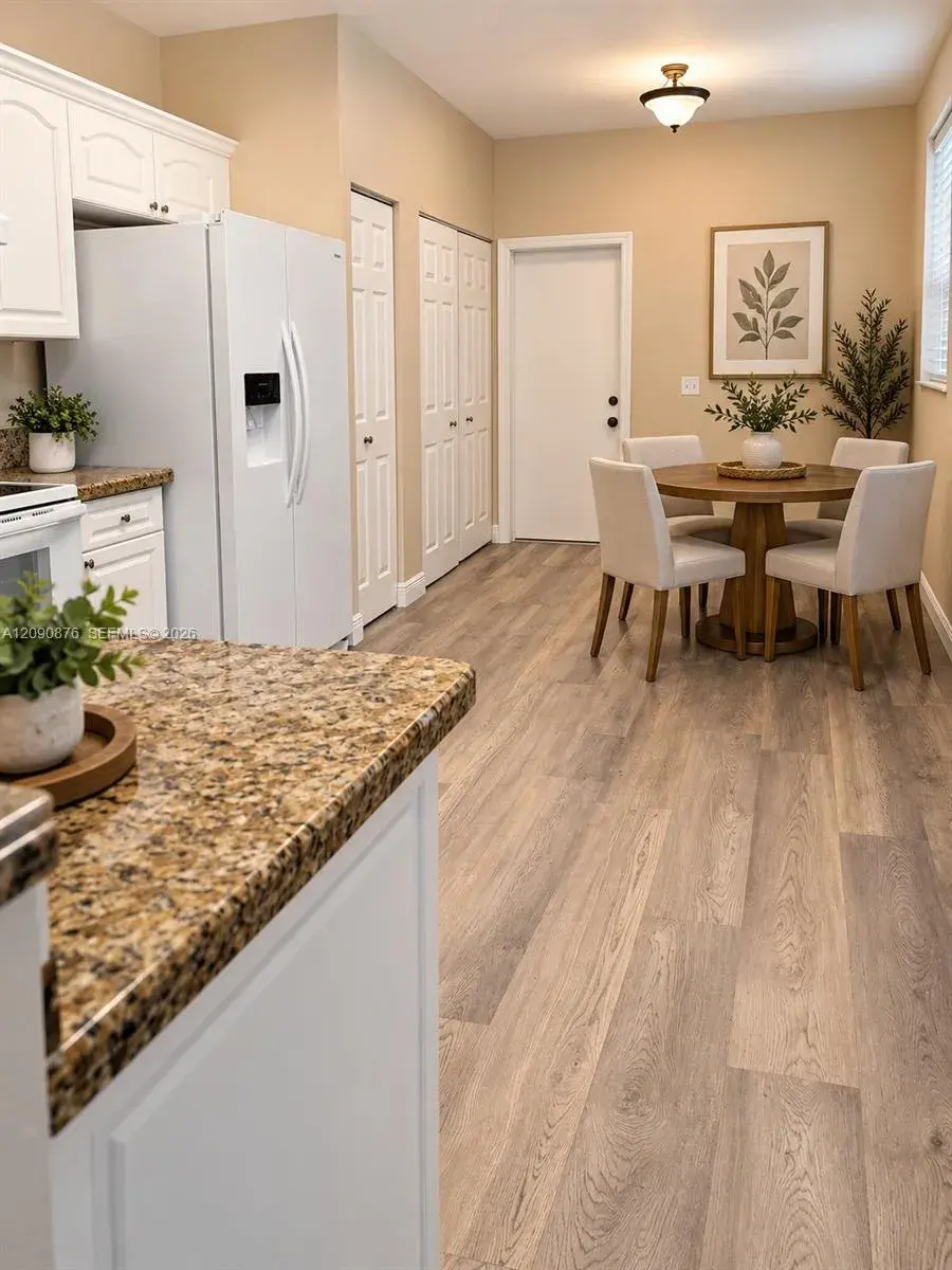 2196 Ensenada Ter, Weston FL 33327