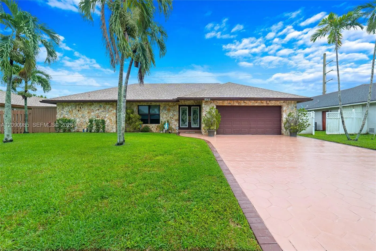 4 bedroom 2 bath Residential for sale at 1250 NW 76th Ave, Plantation FL 33322