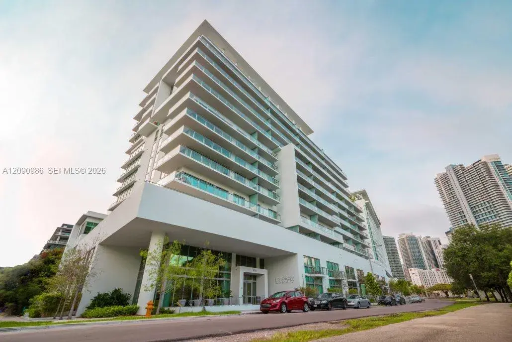 1 bath Residential for sale at 1600 SW 1st Ave # 811, Miami FL 33129