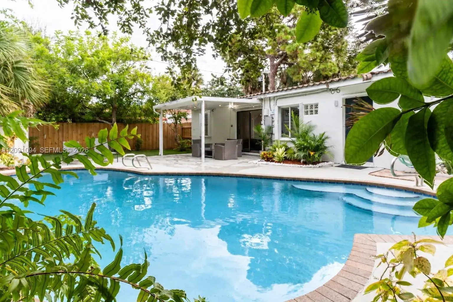 2 bedroom 2 bath Residential for sale at 1705 SW 13th Ct, Fort Lauderdale FL 33312