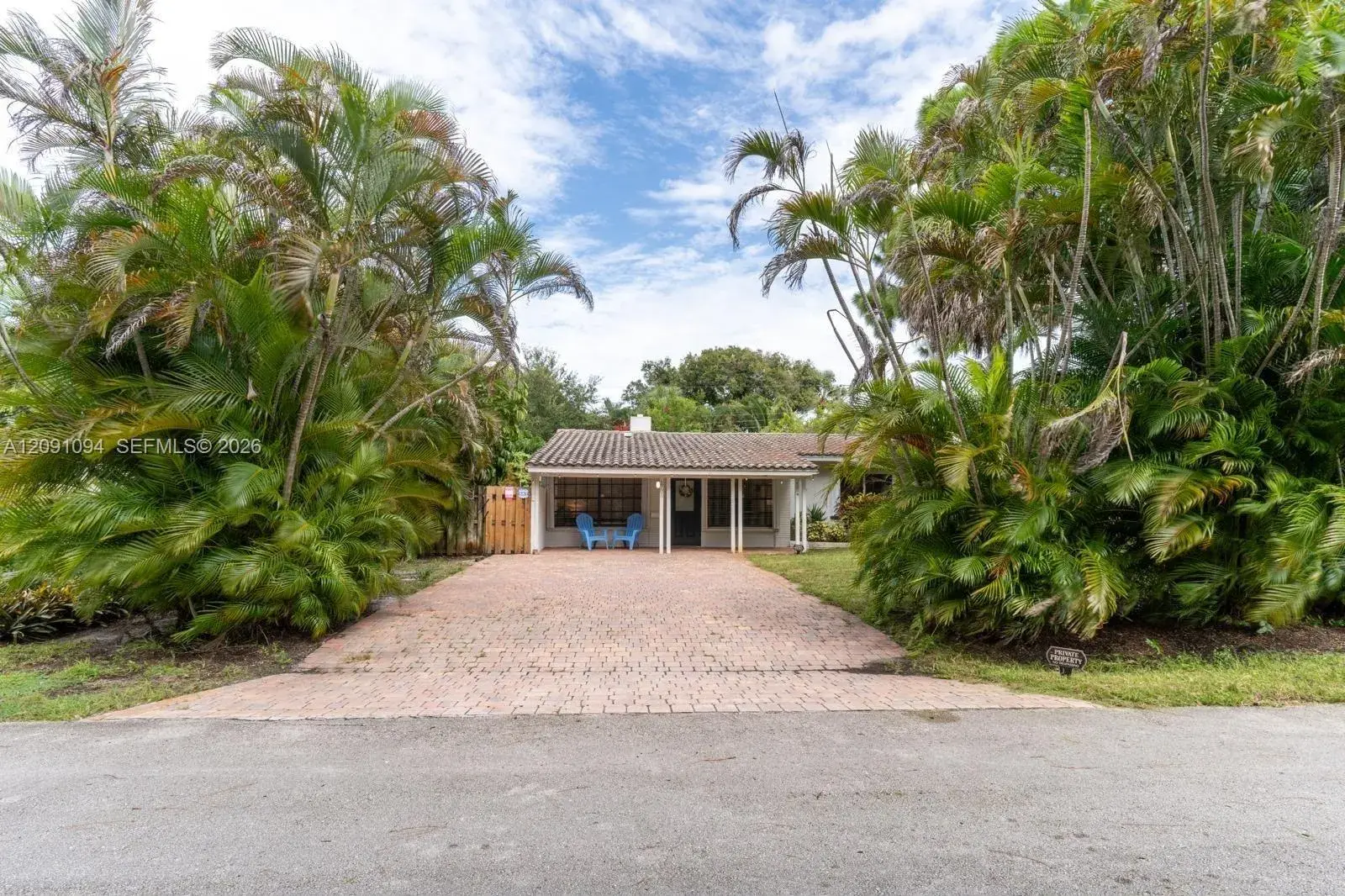 1705 SW 13th Ct, Fort Lauderdale FL 33312