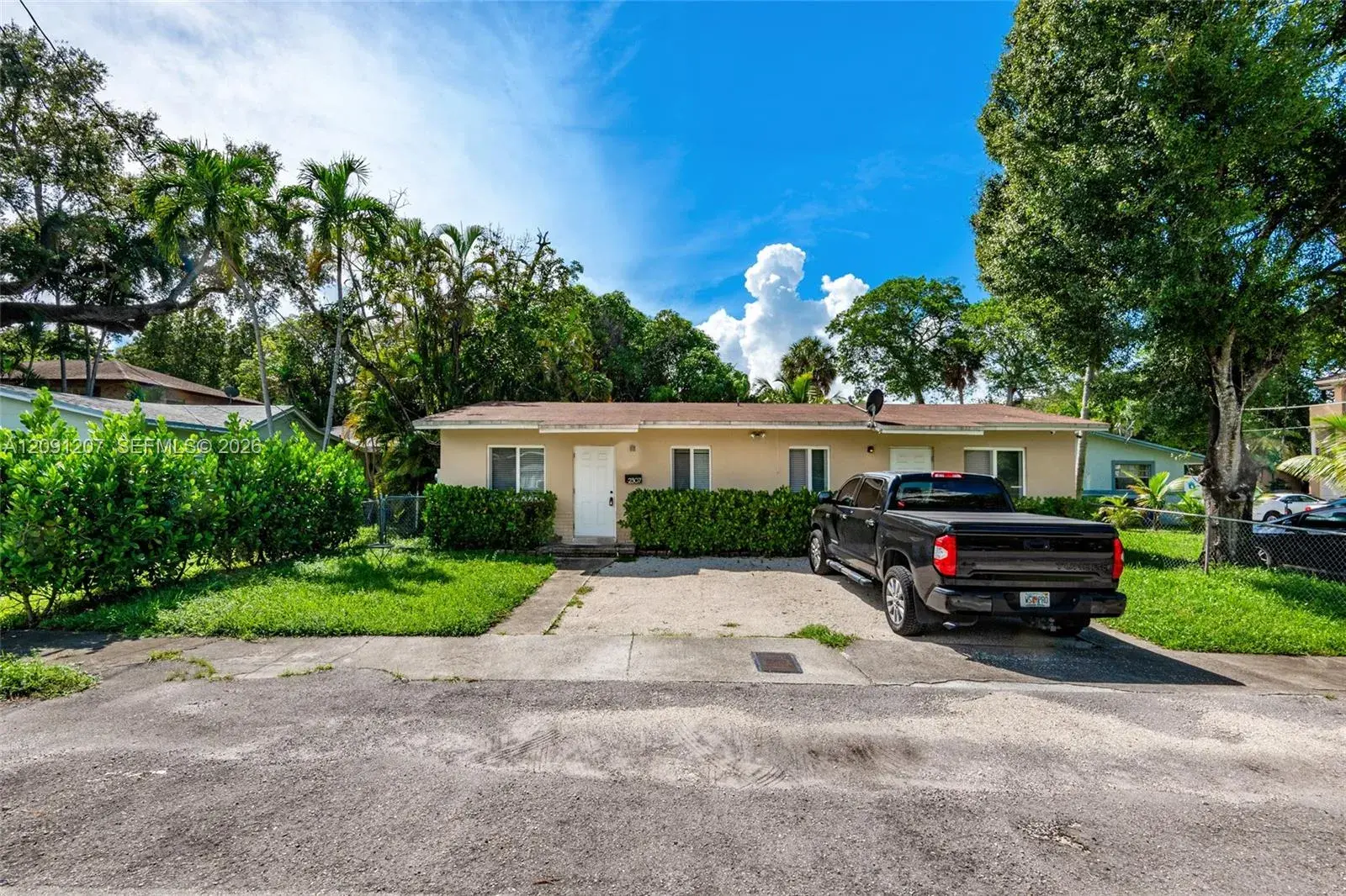 1 bedroom 1 bath Residential Lease for rent at 2307 SW 17th Ave # 2, Fort Lauderdale FL 33315