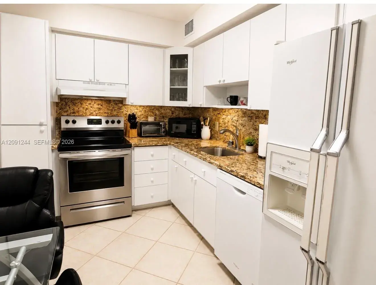 1 bedroom 1 bath Residential for sale at 1980 S Ocean Dr # 15K, Hallandale Beach FL 33009