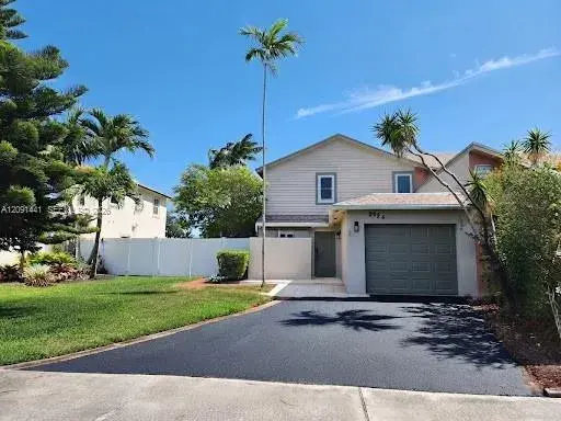 2 bedroom 2 bath Residential for sale at 3124 Spanish Trl, Delray Beach FL 33483