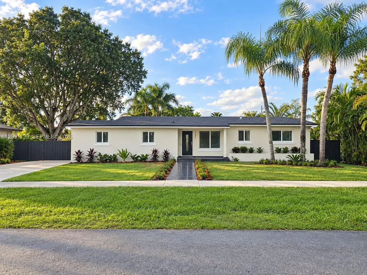 3 bedroom 2 bath Residential for sale at 131 NW 16th St, Homestead FL 33030