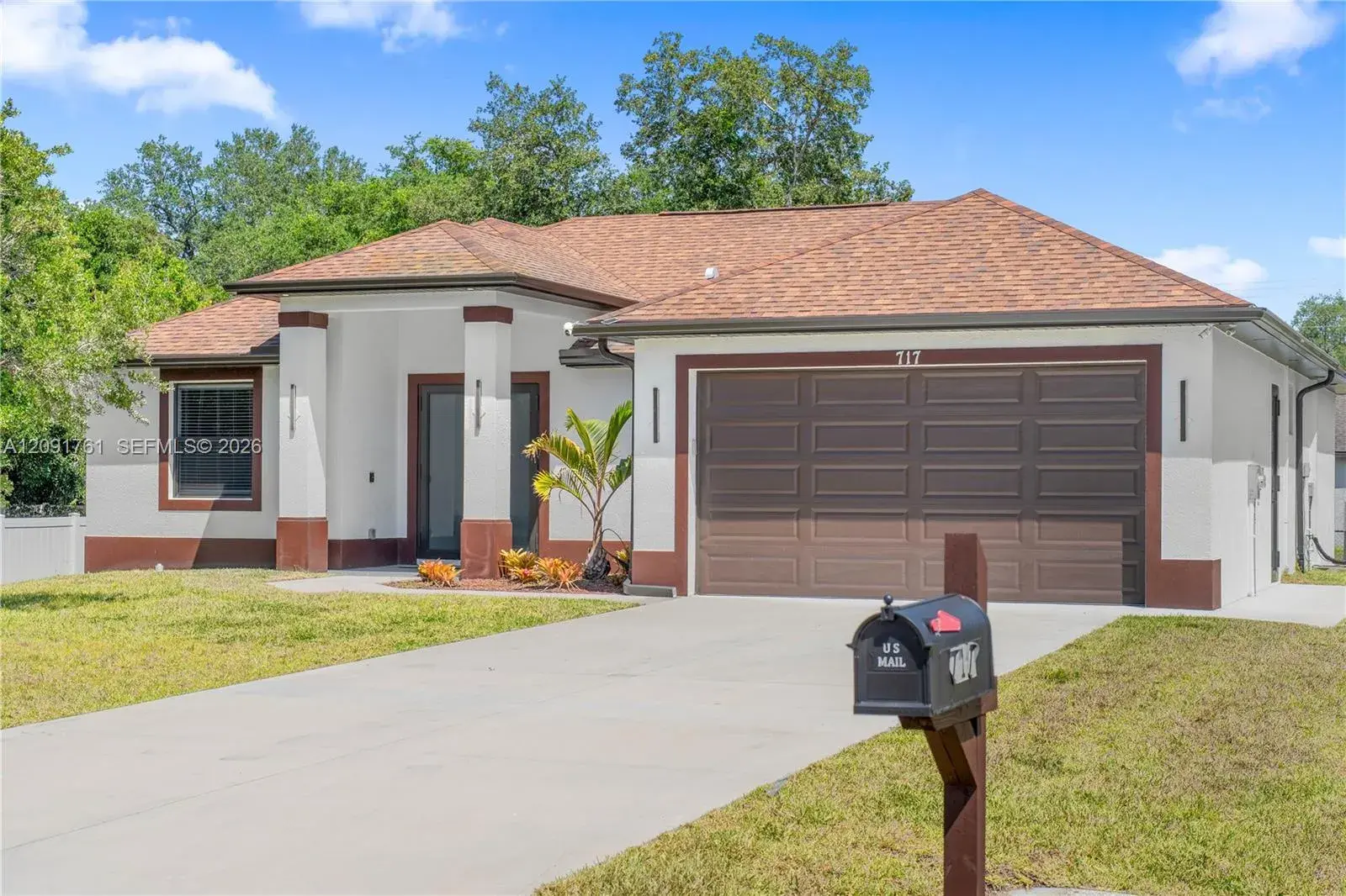 3 bedroom 2 bath Residential for sale at 165 Patio st, Lehigh Acres FL 33974