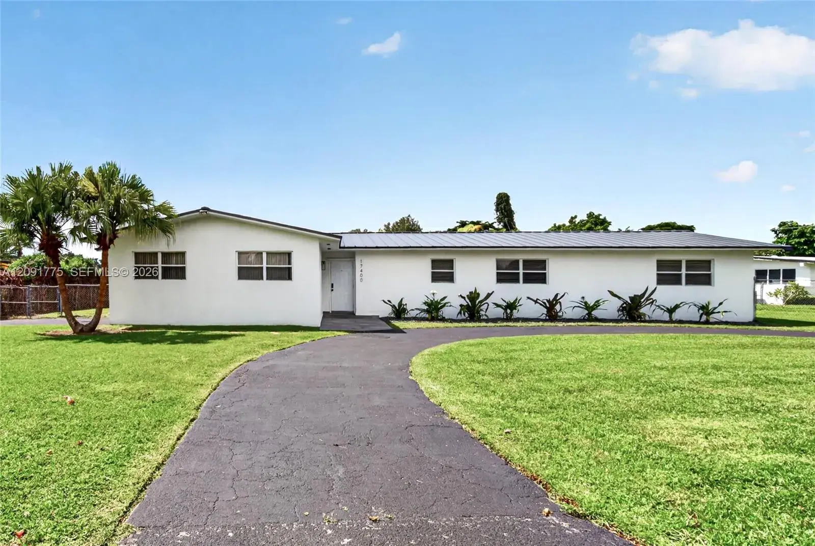 4 bedroom 3 bath Residential for sale at 17400 SW 89th Ct, Palmetto Bay FL 33157