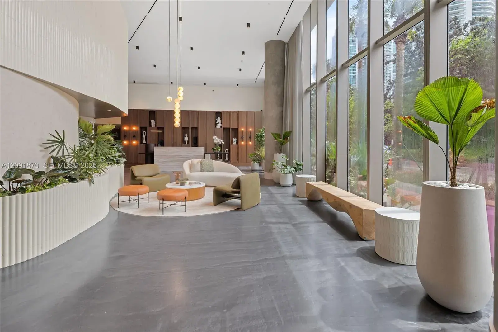 1 bedroom 2 bath Residential for sale at 2200 Brickell Ave # 206, Miami FL 33129