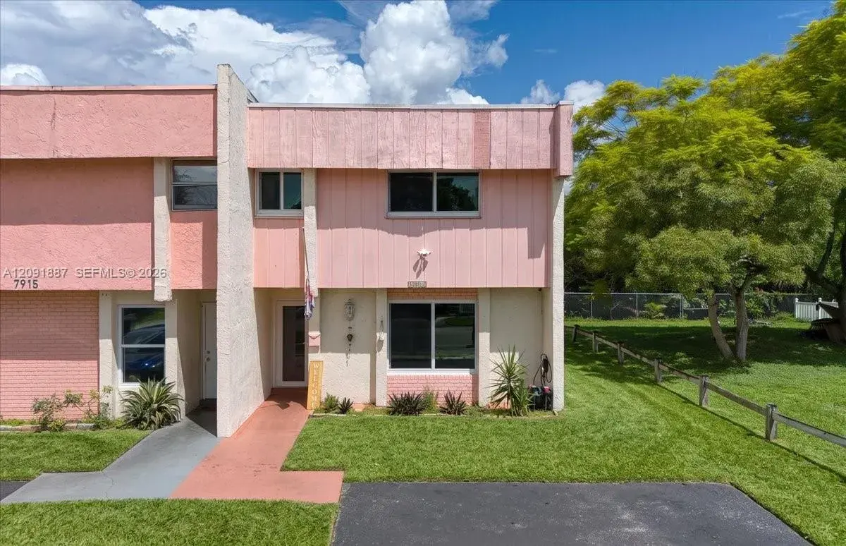 4 bedroom 2 bath Residential for sale at 7911 SW 7th Pl, North Lauderdale FL 33068