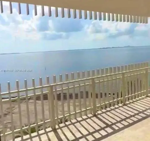 4 bedroom 5 bath Residential for sale at 3 Grove Isle Dr # C802, Miami FL 33133