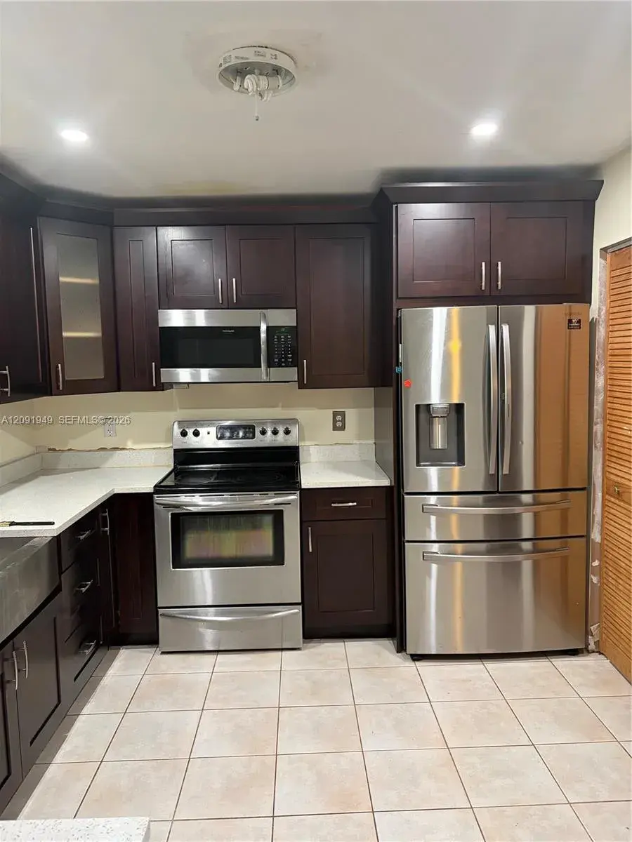 3 bedroom 2 bath Residential for sale at 10837 NW 8th St, Pembroke Pines FL 33026