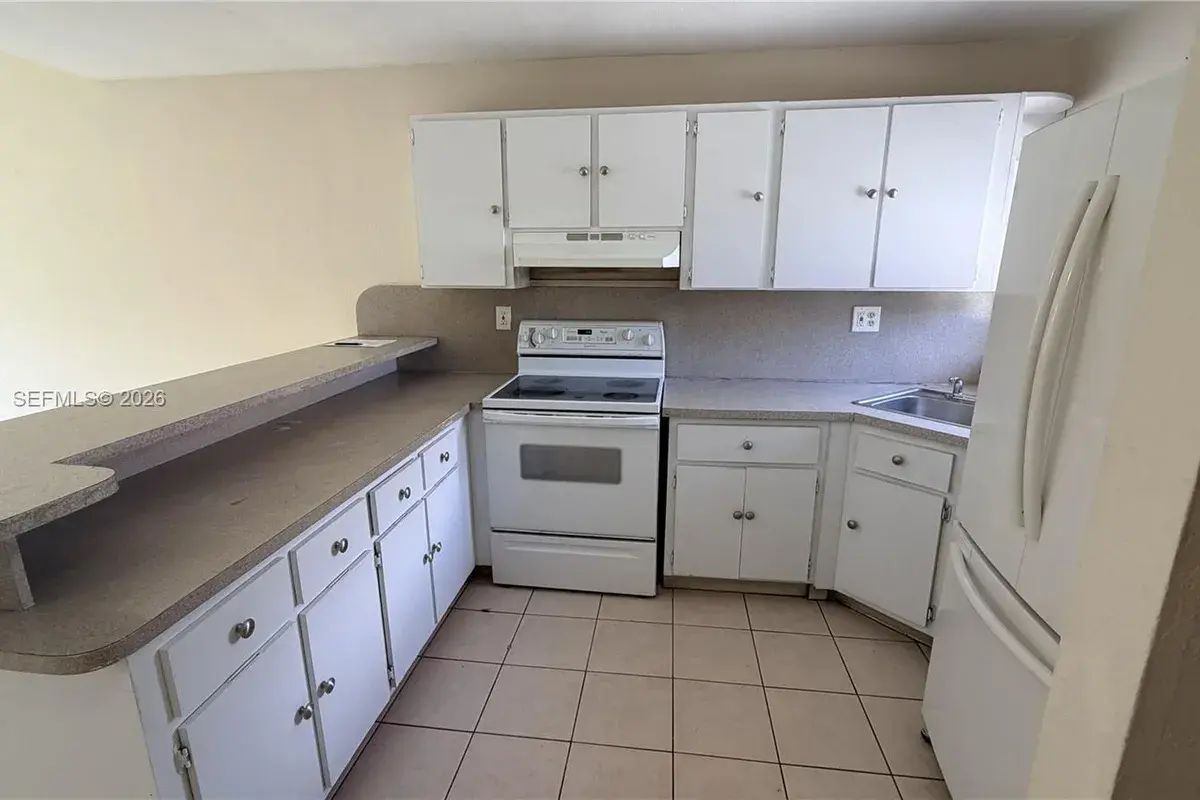 5712 W 25th Ct # 5712, Hialeah FL 33016