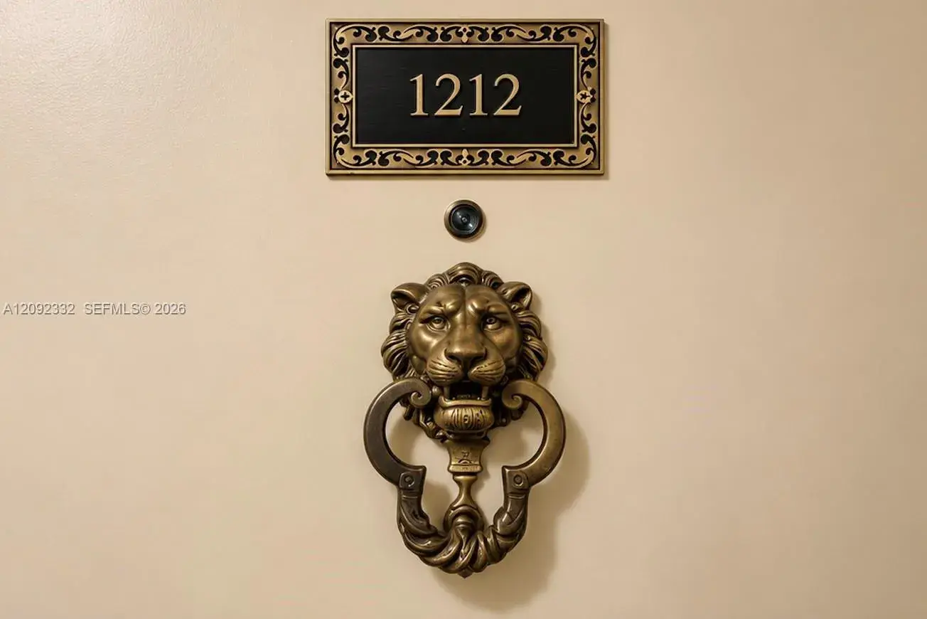 2 bedroom 2 bath Residential for sale at 700 Biltmore Way # 1212, Coral Gables FL 33134