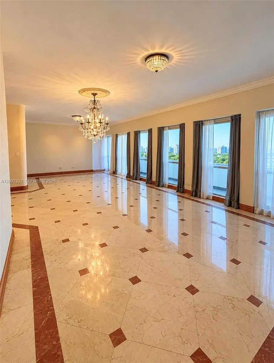 700 Biltmore Way # 1212, Coral Gables FL 33134