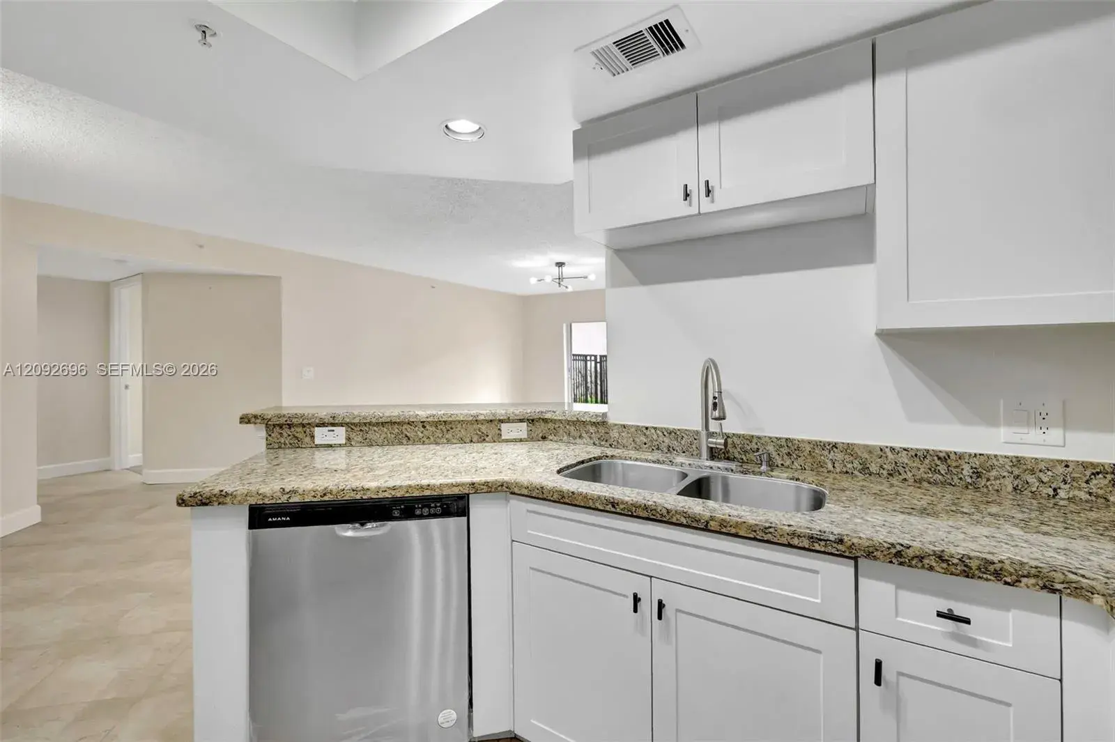2009 SE 10th Ave # 302, Fort Lauderdale FL 33316