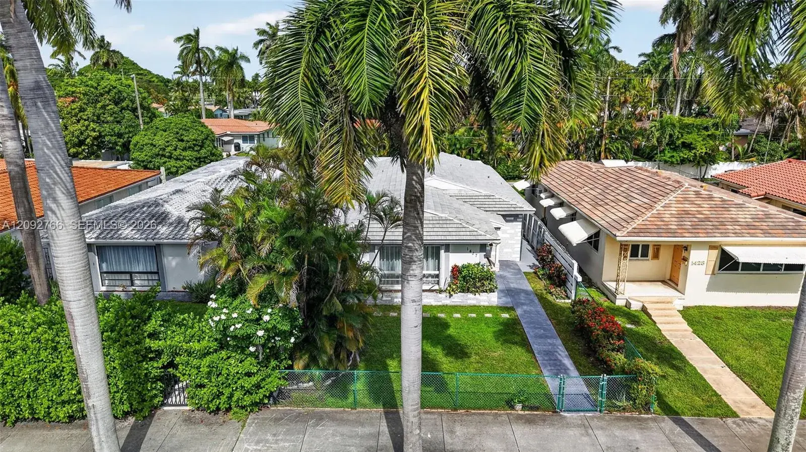 3 bedroom 2 bath Residential for sale at 1427 Hollywood Blvd, Hollywood FL 33020