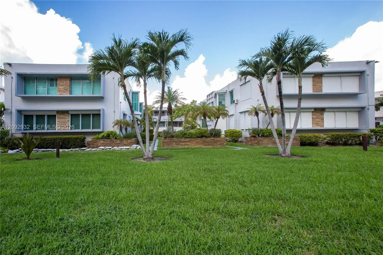 1 bedroom 1 bath Residential for sale at 10178 Collins Ave # 202, Bal Harbour FL 33154