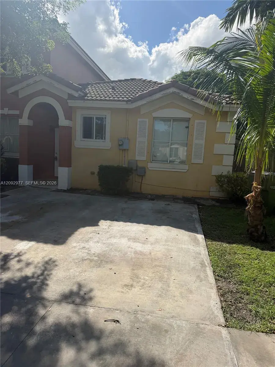 3 bedroom 2 bath Residential for sale at 124 SW 16th Ave, Homestead FL 33030