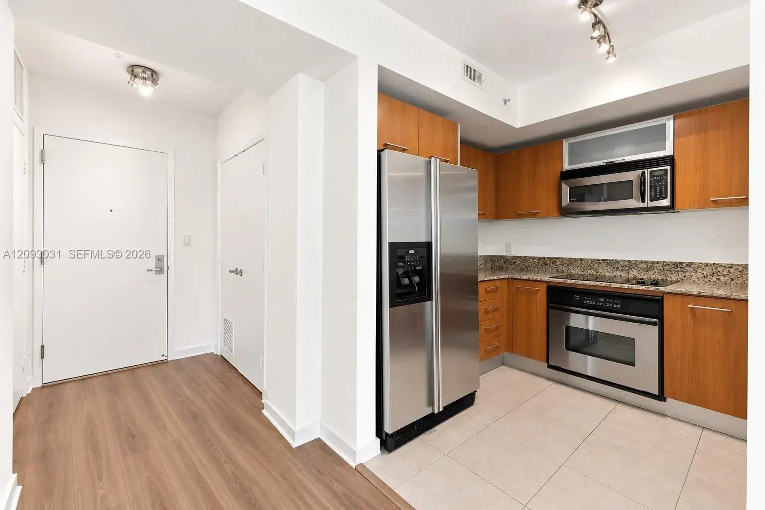 2 bedroom 2 bath Residential for sale at 9055 SW 73rd Ct # 2108, Miami FL 33156
