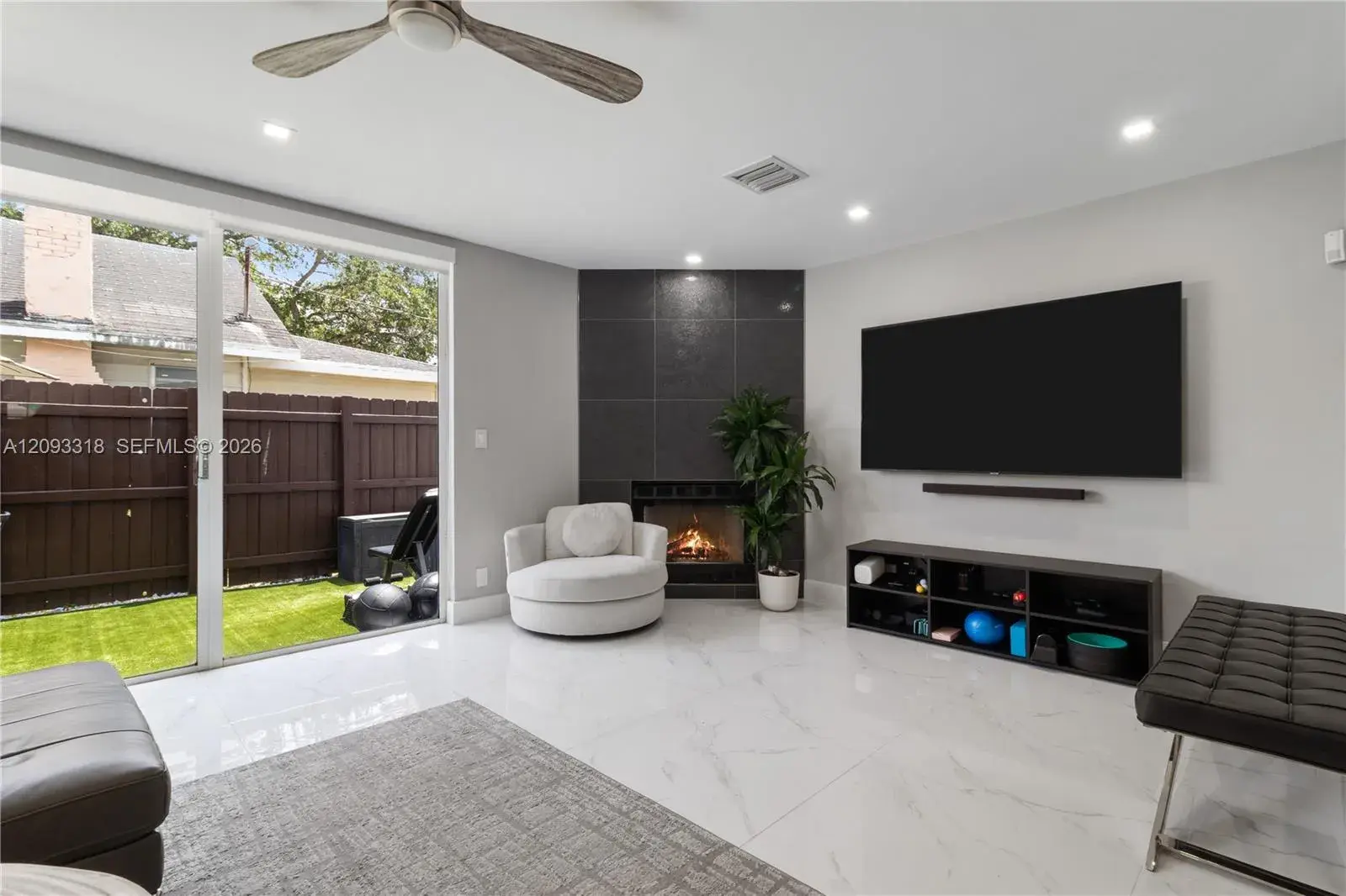 801 NE 1st St # 9, Fort Lauderdale FL 33301