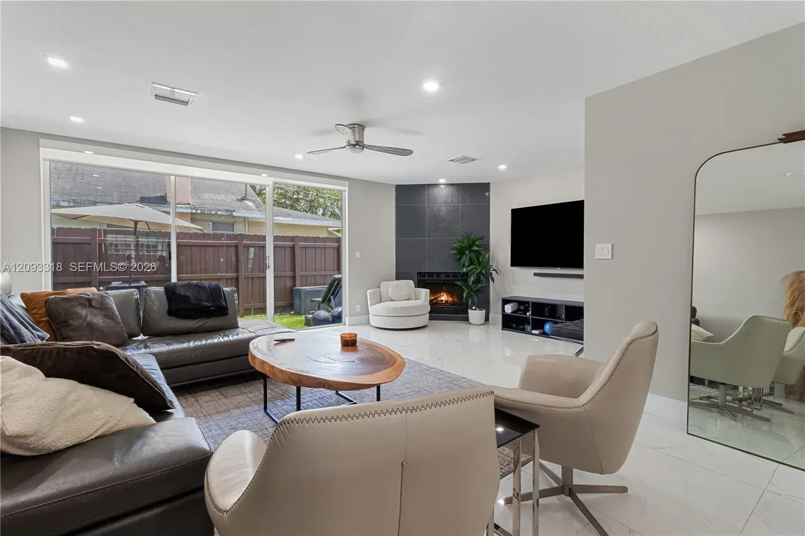 801 NE 1st St # 9, Fort Lauderdale FL 33301