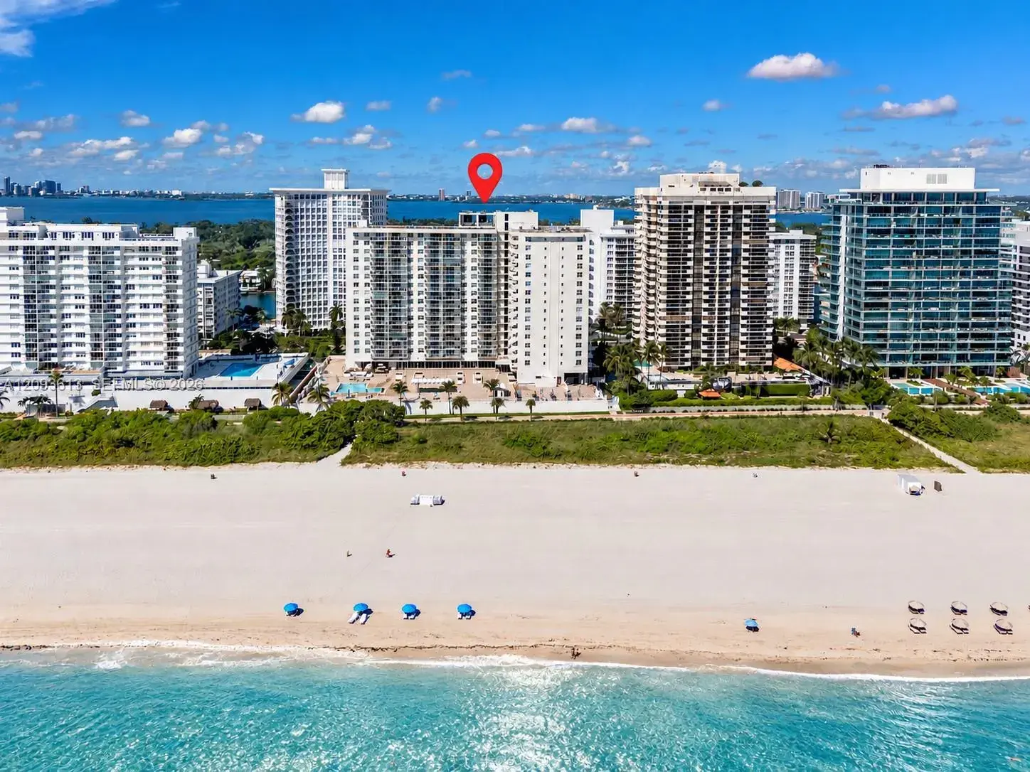 1 bedroom 2 bath Residential for sale at 5701 Collins Ave # 1007, Miami Beach FL 33140