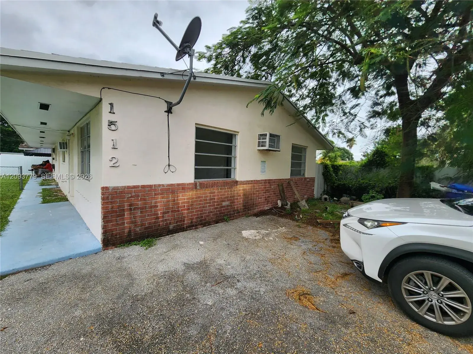 2 bedroom 1 bath Residential Lease for rent at 1512 N 19th Ave # 2, Hollywood FL 33020
